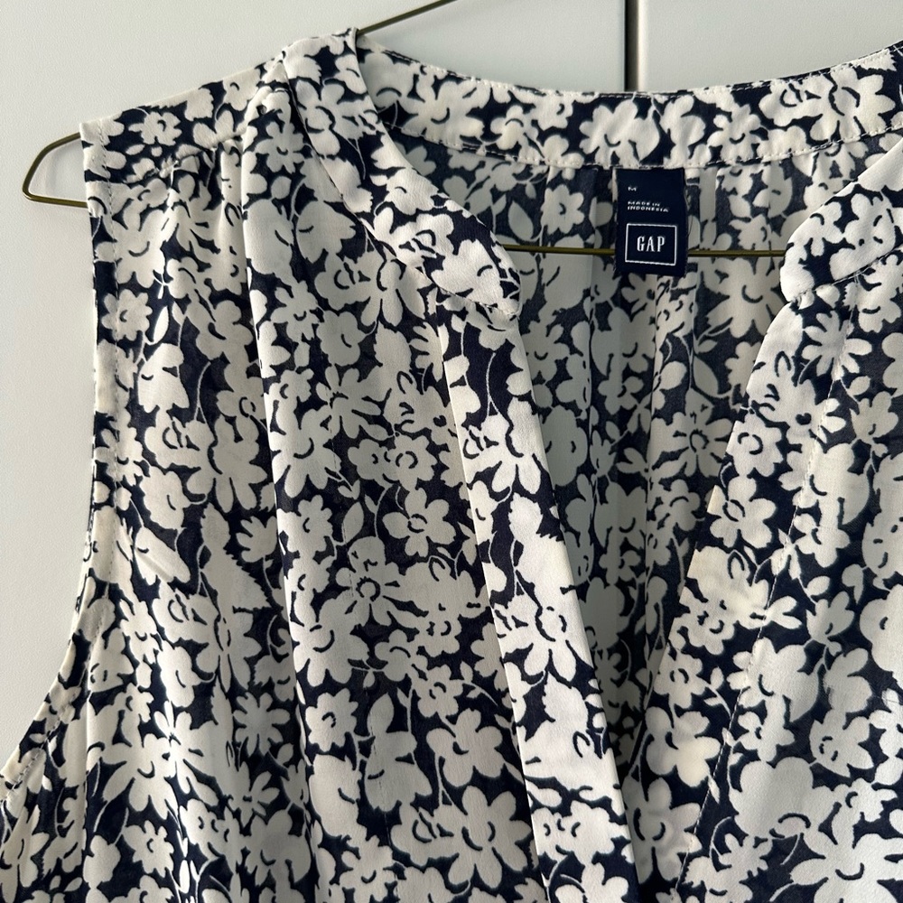 GAP Floral romper midi dress - size S
